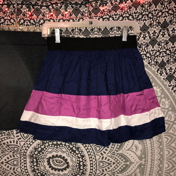 💗FOREVER 21 LOT💗 Two Skater/Mini Skirts! NWT!♥️ - Picture 2 of 6